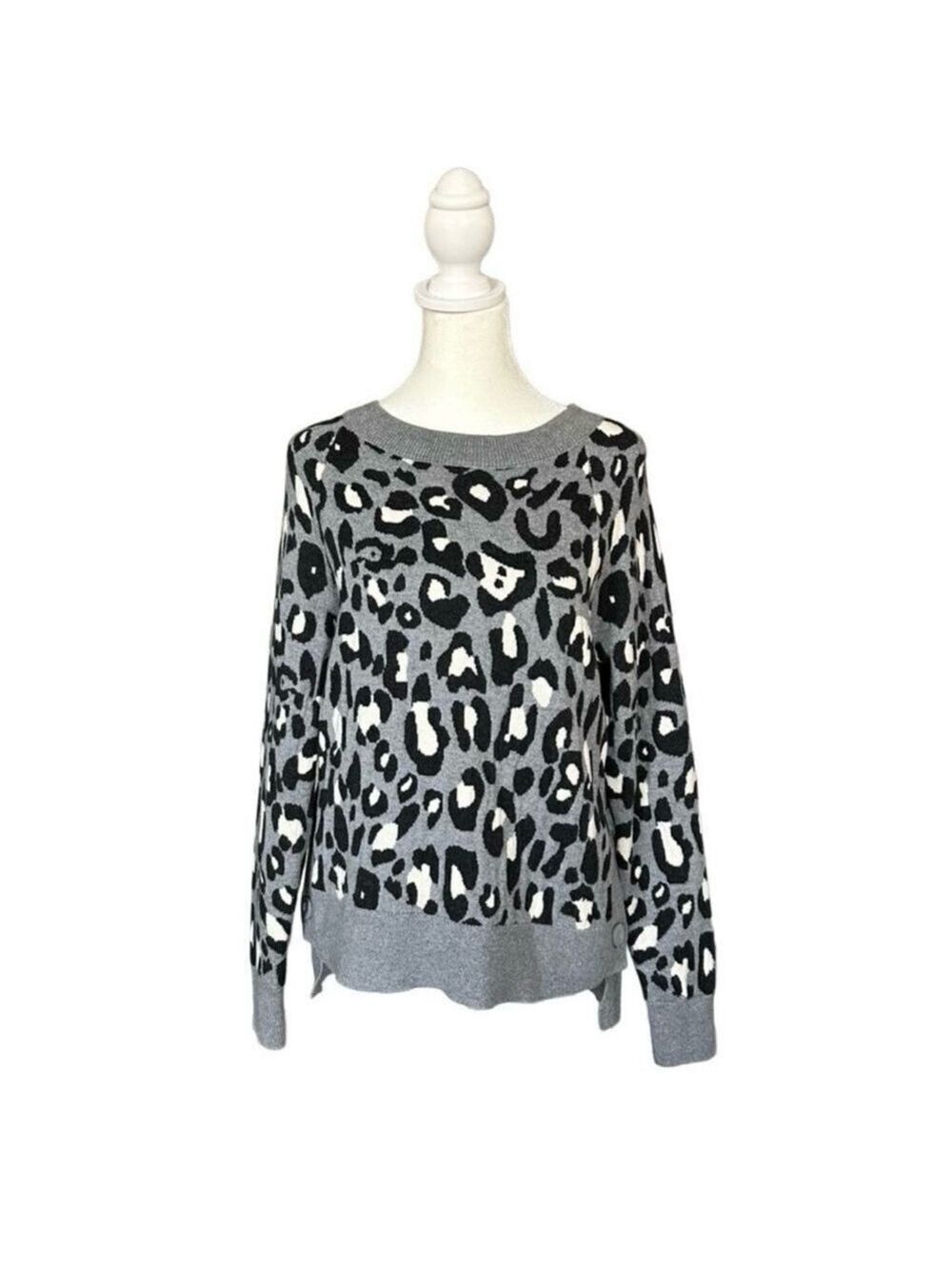 Stella & Dot Side Button Leopard Print Merino Wool Cotton Blend Sweater Medium